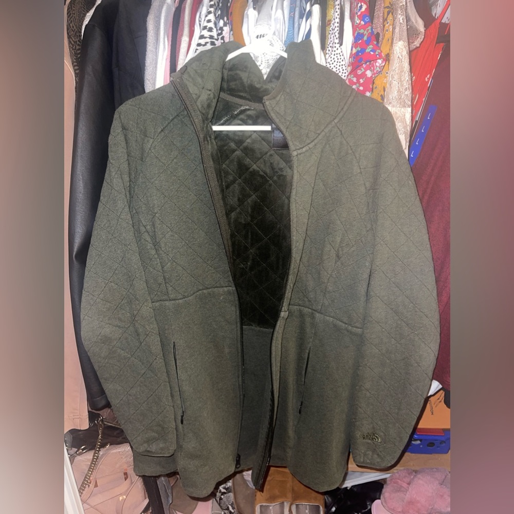 North Face, size L, dark green long jacket, fleece lined and hooded.